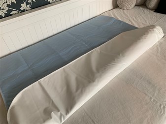 Bedwetting - absorbing sheets